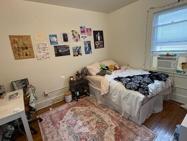 308 N Dubuque St, Iowa City, IA 52245 - photo 4