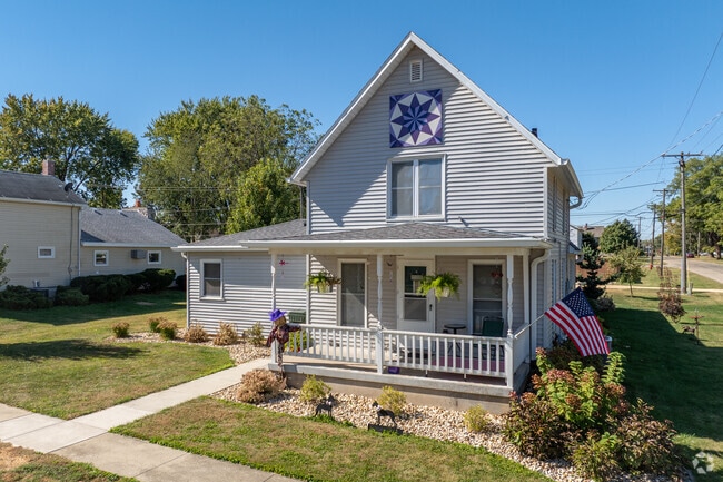 20th century homes are common in Forreston.
