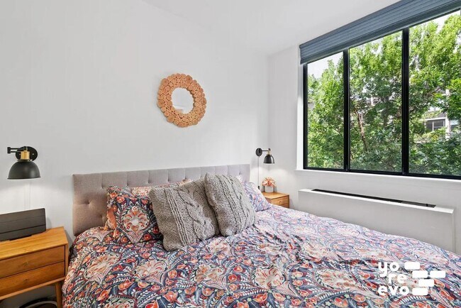 Hudson Tower unit 3Q, New York, NY 10280 - photo 7