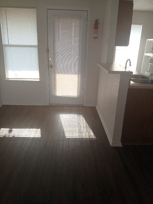 1603 Duncan Ave unit 5804 Redstone dr, Killeen, TX 76541 - photo 4