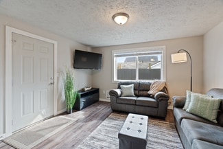 3012 N Hogan St Unit 1, Spokane, WA 99207