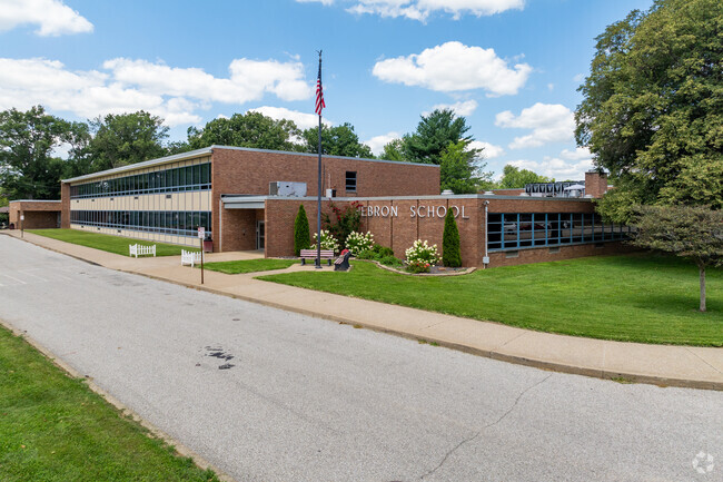 The student population of Hebron Elementary School is 725 and the school serves PK-5.