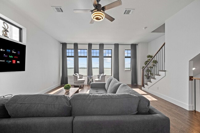 516 Secretariat Dr unit ID1355606P, Rowlett, TX 75088 - photo 2