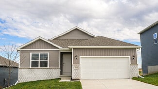 5418 Fenwick St, Bellevue, NE 68133