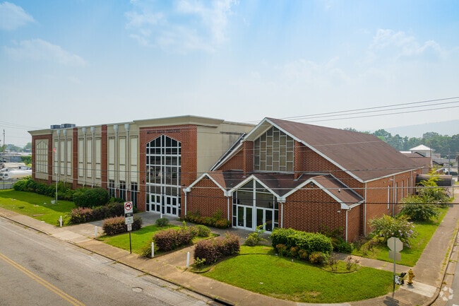 Enjoy exceptional performances at the Melva Dean Theater in Clifton Hills.