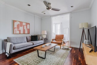 110 Bedford St Unit FL3-ID2122, New York, NY 10014