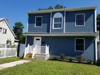 141 Seeley Ave, Keansburg, NJ 07734