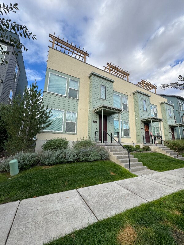 11428 S Lake Run Rd, South Jordan, UT 84009
