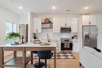4010 Entrada Dr, Charlottesville, VA 22901