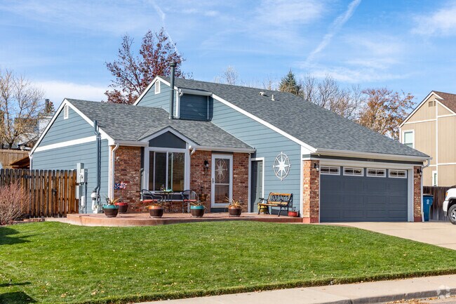 Split-level homes with brick accents can be found in Foothill Green.