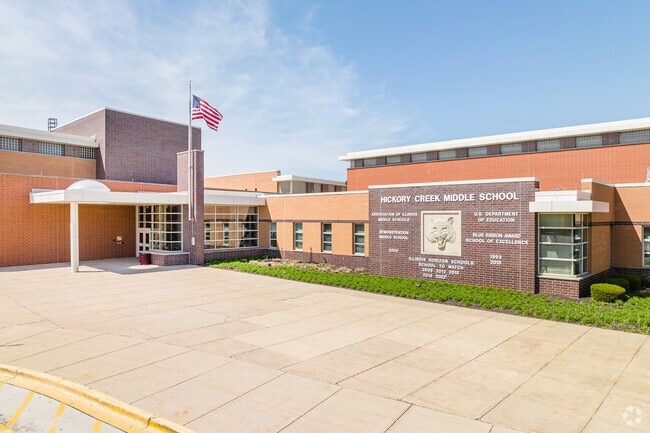 Hickory Creek Middle School is highly rated at 4th best public middle school in Will County.