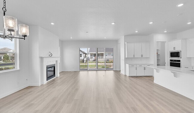 234 E Polaris Dr, Saratoga Springs, UT 84045 - photo 6