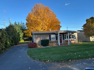 559 Fairview St, Westville, IN 46391