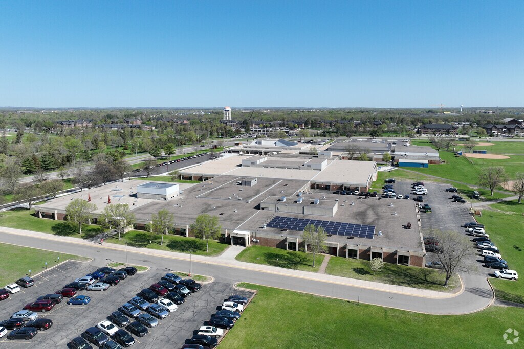 Welcome to Apollo Senior High School.