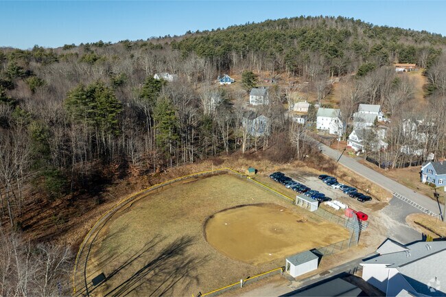 Milton Elementary School is a public school in Strafford County.