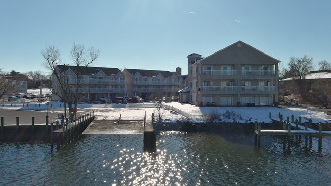 550 Riverside Dr, Salisbury, MD 21801 - photo 2