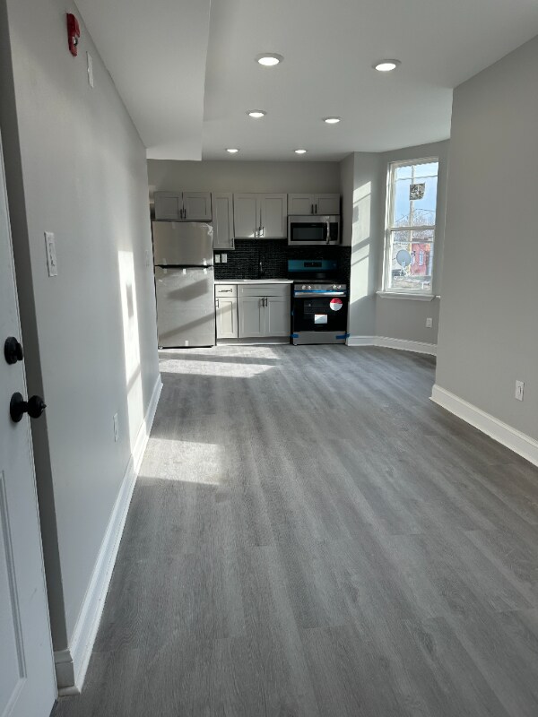 3034 N 22nd St, Philadelphia, PA 19132 - photo 6