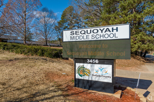 Sequoyah Middle School earns a C- grade on Niche.