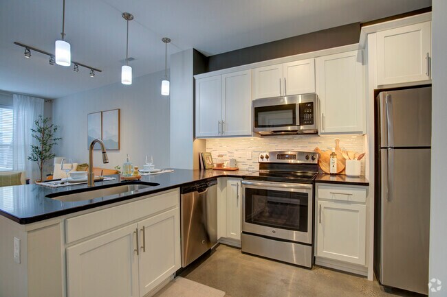 The Vista at the Heights, Lansing, MI 48912 - photo 2