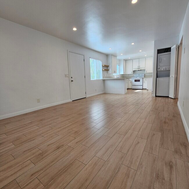 1845 N Vulcan Ave unit 1, Encinitas, CA 92024 - photo 4