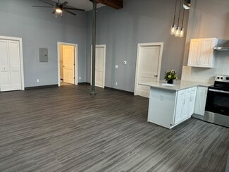 231 E Main St Unit 201, Ottumwa, IA 52501