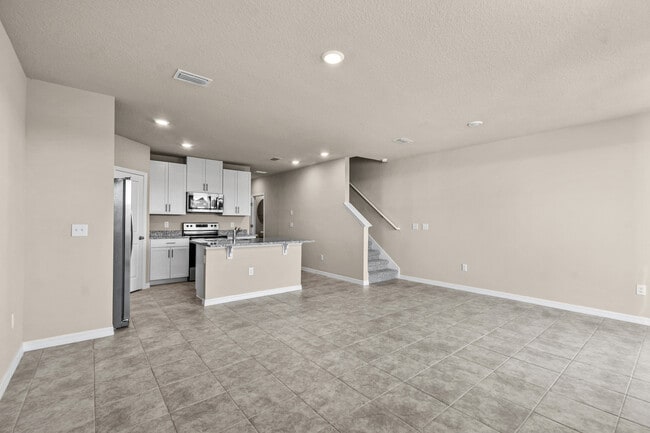 LAttitude 27 Riverview, Riverview, FL 33578 - photo 5