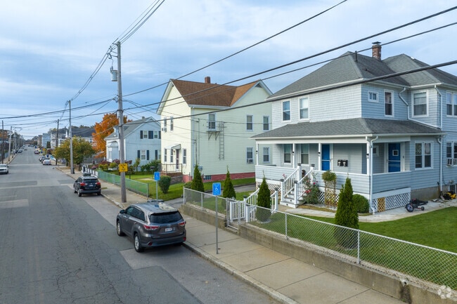 Western Fall River streets offer parking and pedestrian-friendly sidewalks.