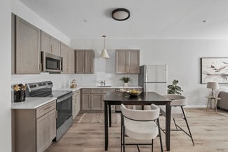446 Waterman Ave, East Providence, RI 02914