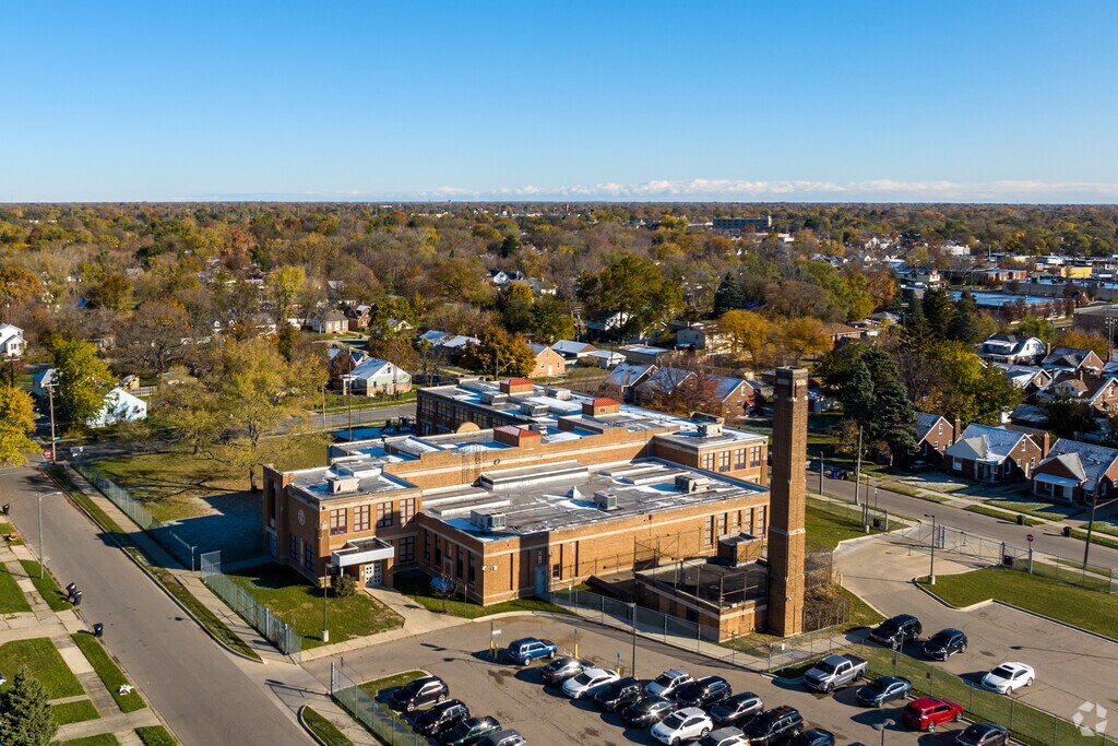 Children can walk or ride their bikes to Pulaski Elementary-Middle School in Mohican Regent.