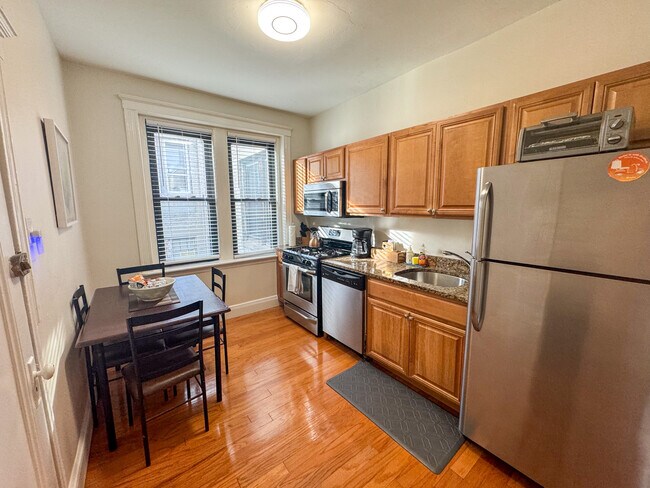 29 Mt Hood unit 12, Boston, MA 02135 - photo 7