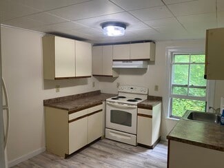 56 Chapel St Unit 2, Kingston, NY 12401