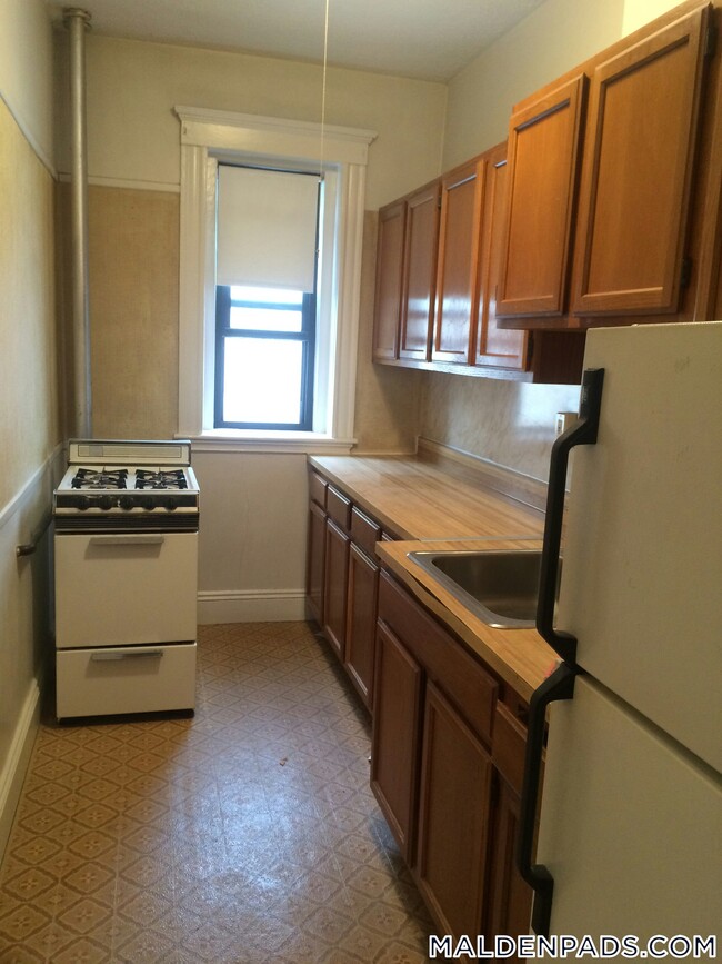 17-19-19 Washington St Unit 404, Malden, MA 02148