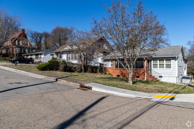 Small homes line the streets in Morningside.