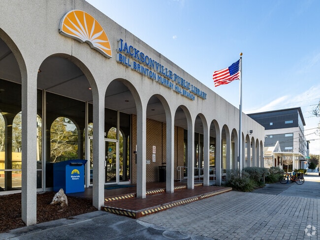 The Murray Hill Library is conveniently located in the center of the neighborhood.