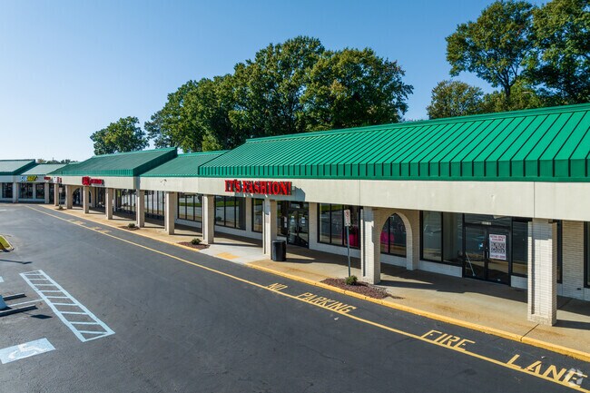 It's Fashion! is a local fashion store a short drive from Chestnut in The Plaza at Newmarket.
