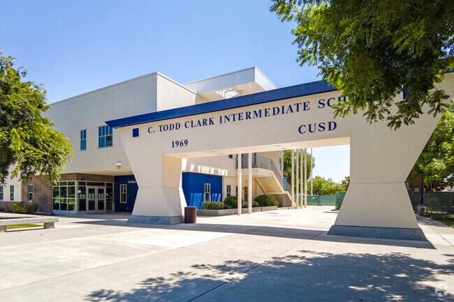 Clark Intermediate School serves grades 7-8 in Clovis.