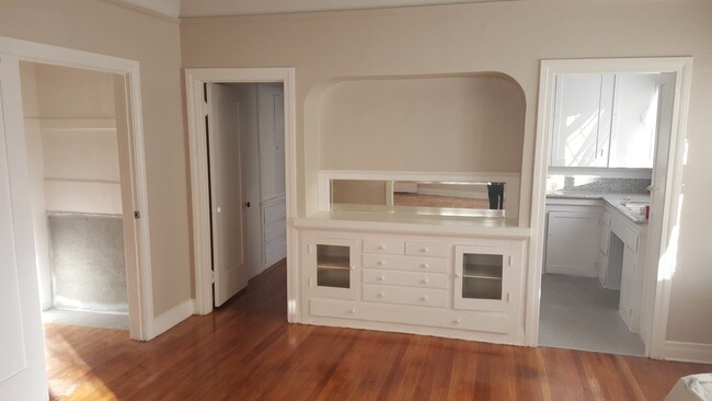 337 E 49th St unit 337, Los Angeles, CA 90011 - photo 4