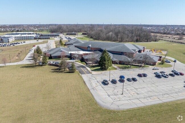 Head to Sunny Heights Elementary for a quality education in Indianapolis.