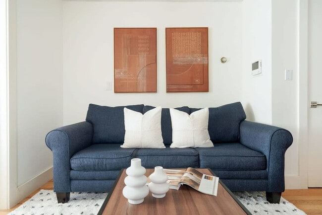 244 E 75th St unit FL3-ID1021831P, New York, NY 10021 - photo 3