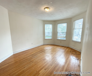 33 Edison Green Unit 1, Boston, MA 02125