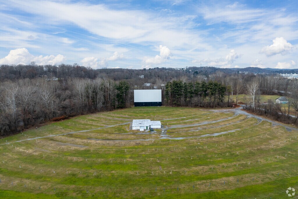 About LaGrange Schools, Demographics, Things to Do