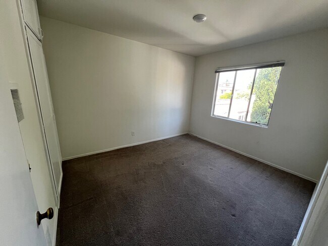 1109 S Shenandoah St unit 5, Los Angeles, CA 90035 - photo 6