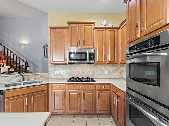 12334 Blue Ridge Dr, Frisco, TX 75033 - photo 2