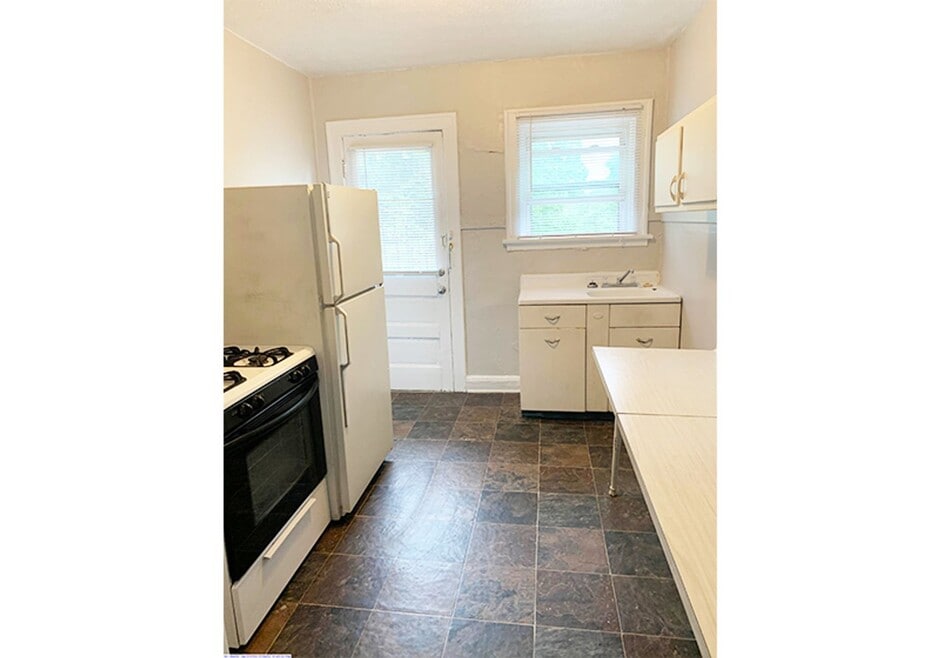 415 Probasco St unit 419-09, Cincinnati, OH 45220 - photo 1