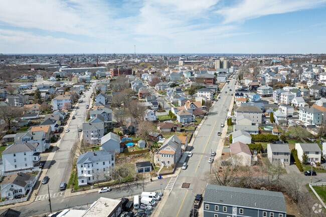 Discover spacious contemporary colonial homes in Oak Grove Village, MA, a popular style in the area.