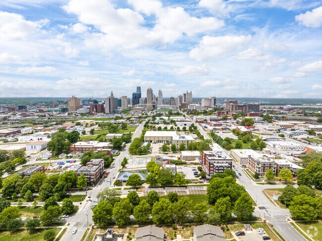 Paseo West Neighborhood is just minutes from downtown Kansas City.