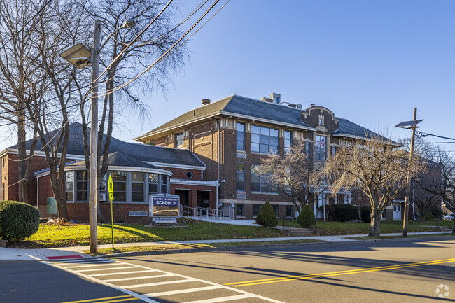 Clifton PS 9 2