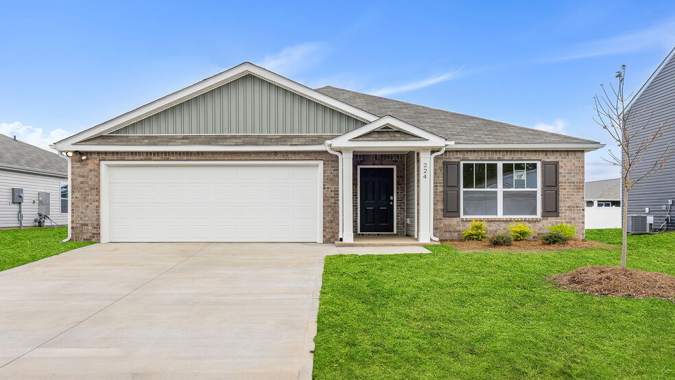 407 Caprock Ct, Seneca, SC 29678 - photo 1