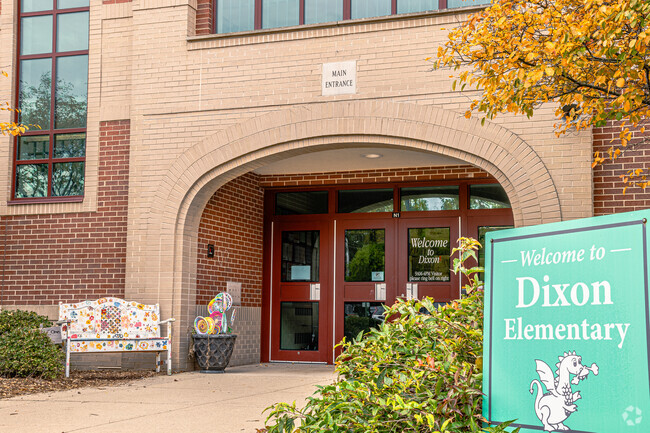 Dixon Elementary School provides education in the neighborhood of 
Brookfield.