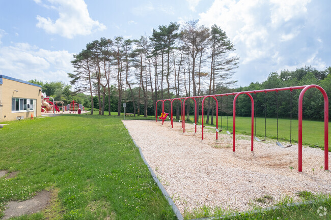 Glencliff Elementary School has multiple outdoor amenities for its students.